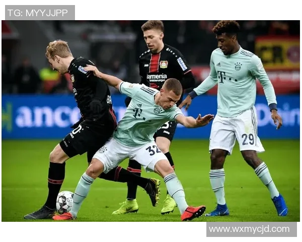 苏维埃翼与莫斯科中央的激烈对决揭示了足球战术的深度与魅力