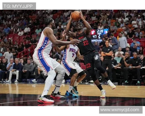 76人对阵热火精彩比赛视频回顾与分析,重温激烈对决瞬间 76人对阵热火精彩比赛视频回顾与分析,重温激烈对决瞬间