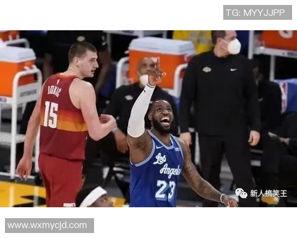 北京国安与山东泰山激战正酣球迷期待精彩对决与胜负悬念